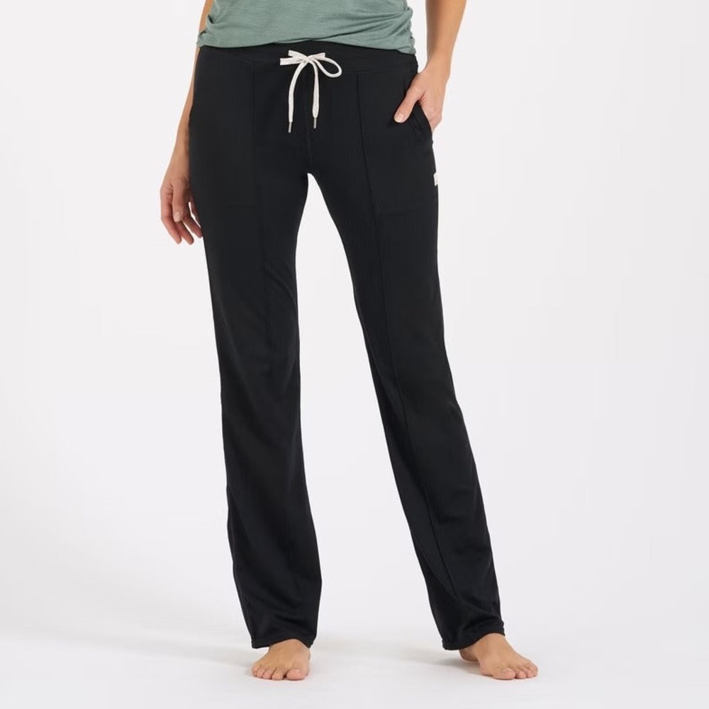Vuori Black Wide Leg Pants